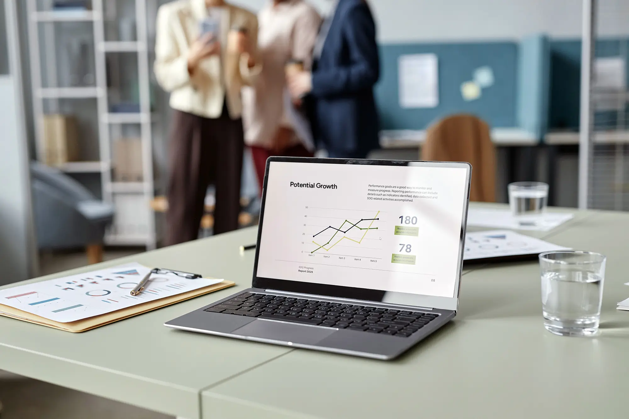 Growth statistics, team meeting